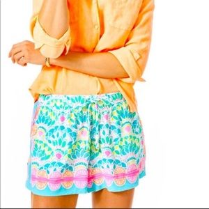 NWT Lilly Pulitzer Katia Shorts Caribbean Citrus, medium